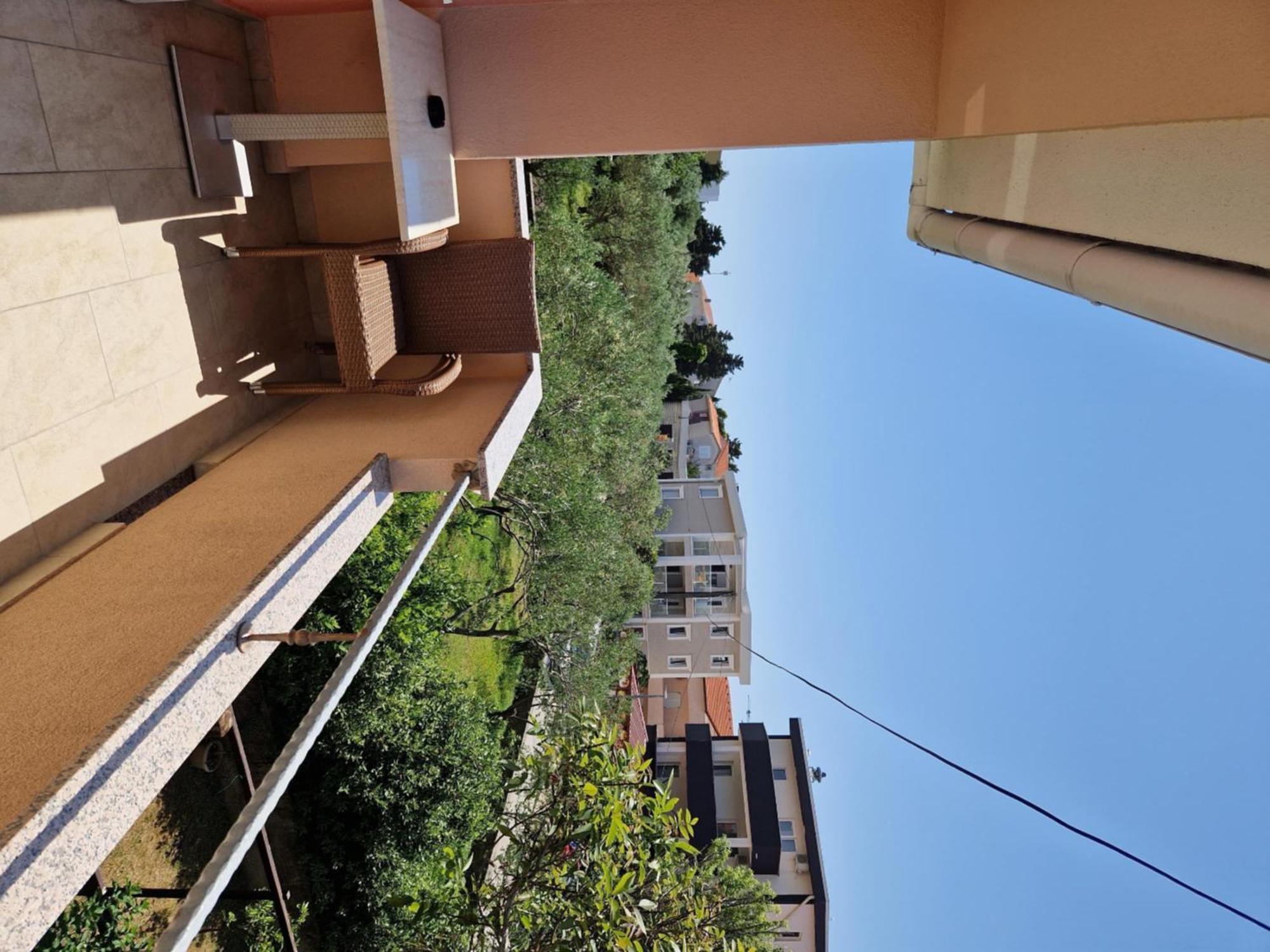 Apartment And Rooms Amenka โนวาลยา ภายนอก รูปภาพ